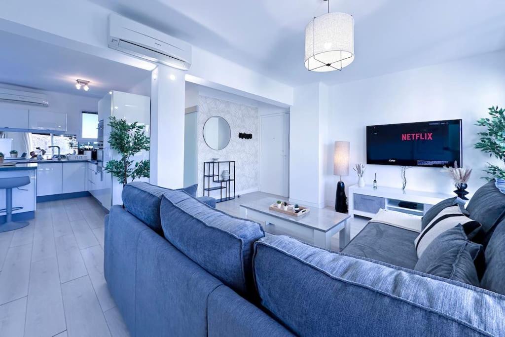 Laverne - Stunning Sea View T3 With South-facing Terrace Appartement