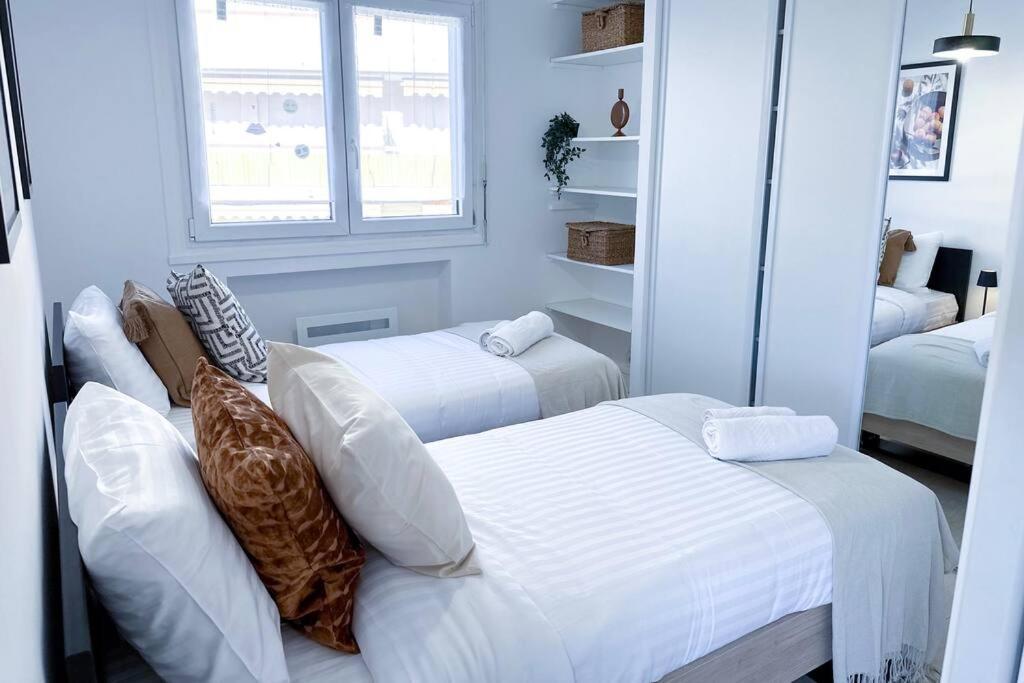 Laverne - Stunning Sea View T3 With South-facing Terrace Appartement *