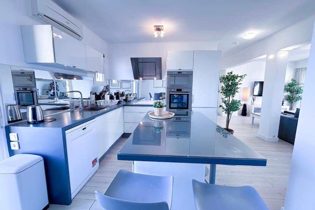 Appartement Laverne - Stunning Sea View T3 With South-facing Terrace *