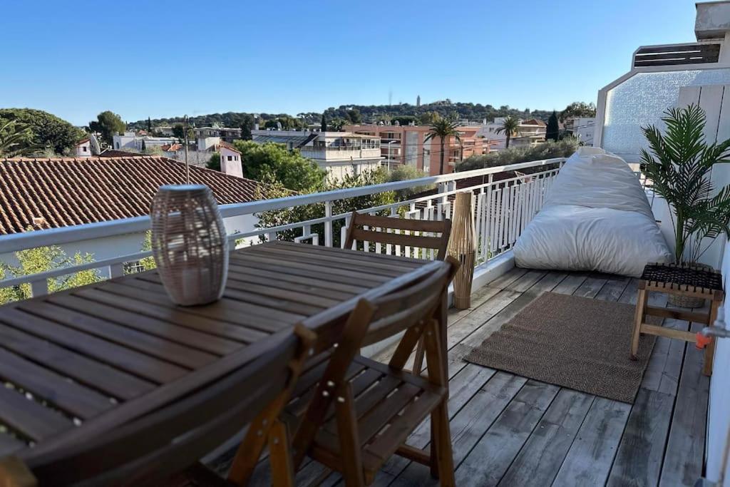 Laverne - Stunning Sea View T3 With South-facing Terrace *