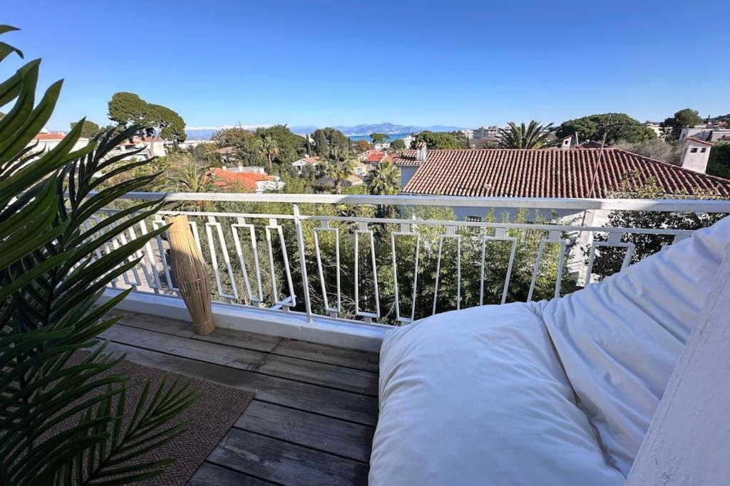 Laverne - Stunning Sea View T3 With South-facing Terrace *